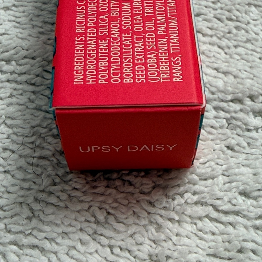 MAC x Disney Daisy Limited Edition Lipstick - NIB - Picture 4 of 6